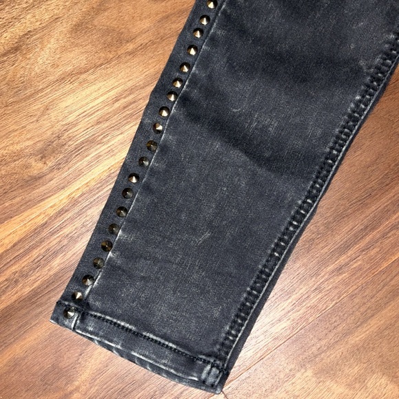 Studded size 27 distressed grey denim jeans - Picture 2 of 5